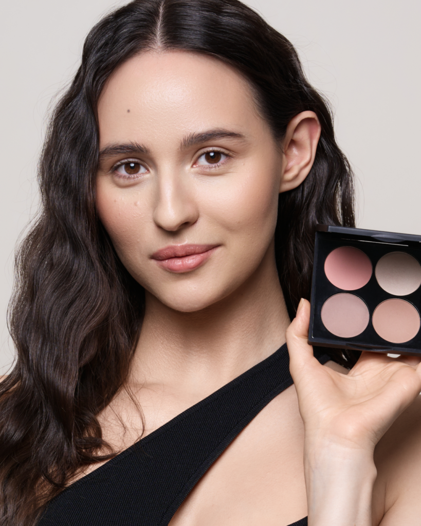 3 идеи для быстрого макияжа одной палеткой 