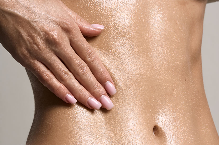 Развеиваем миф: ухаживать за кожей тела нужно только летом