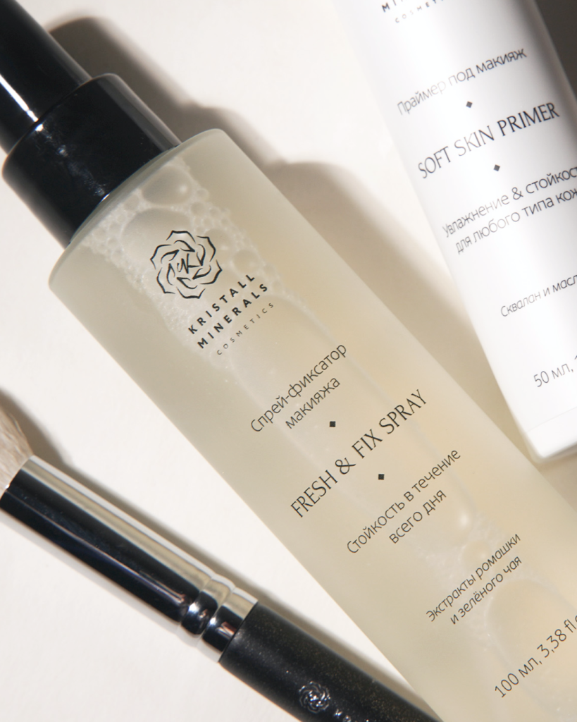 Зимний макияж без сухости: как сохранить сияние кожи 