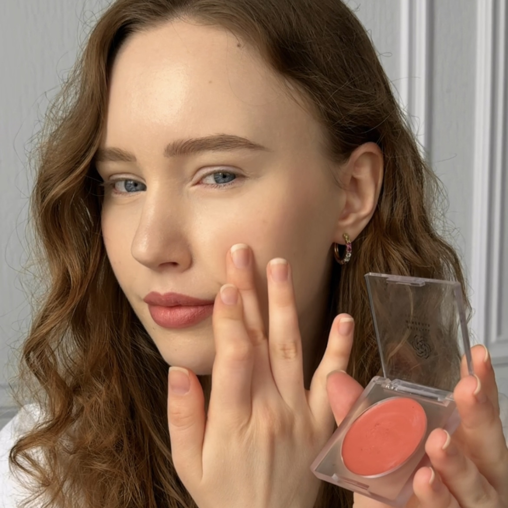 Peachy makeup: пошаговый туториал макияжа в персиковых тонах