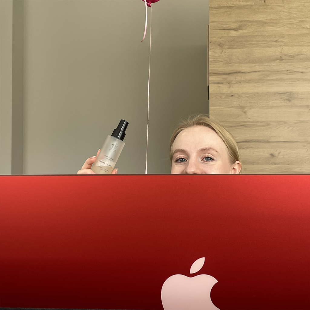 Тренд из офиса Kristall Minerals: FRESH & FIX SPRAY