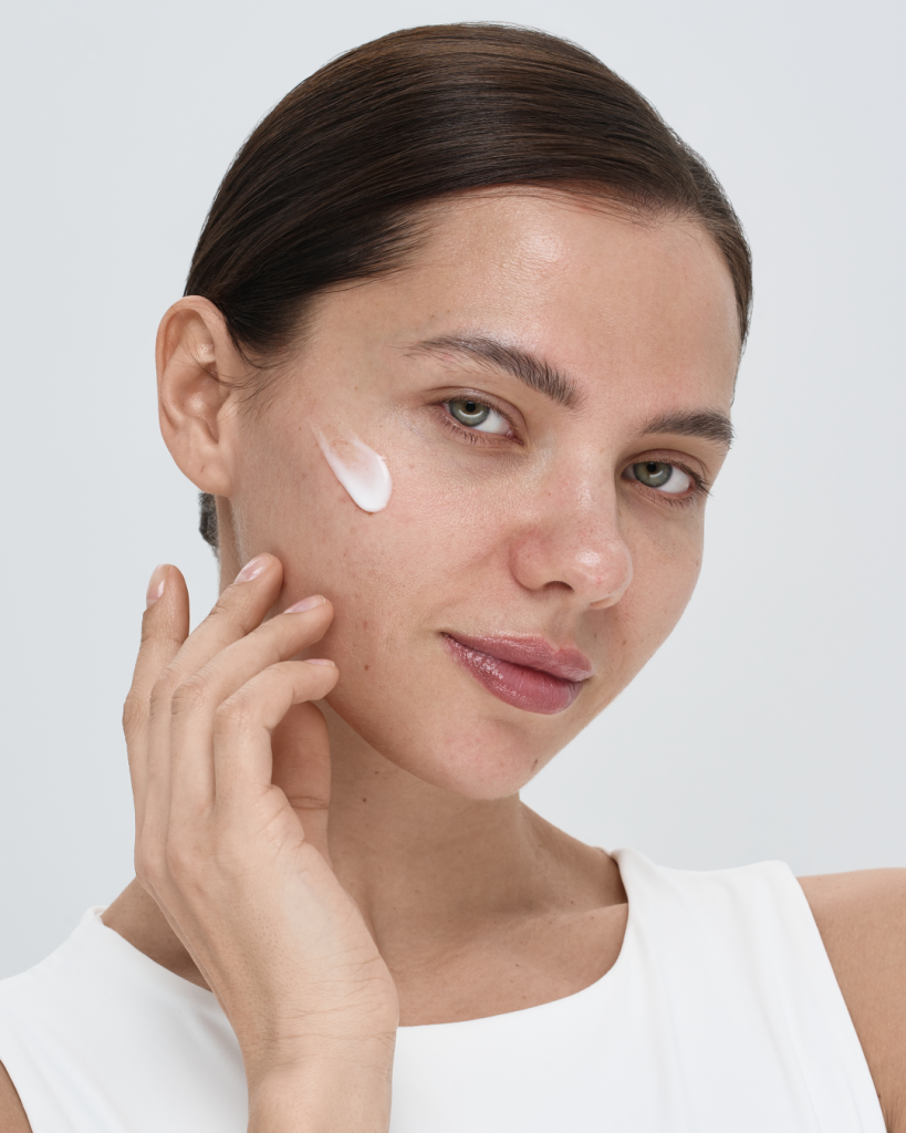 Бьюти-тренды 2025–2026: корейский макияж Бьюти-тренды 2025–2026: корейский макияж