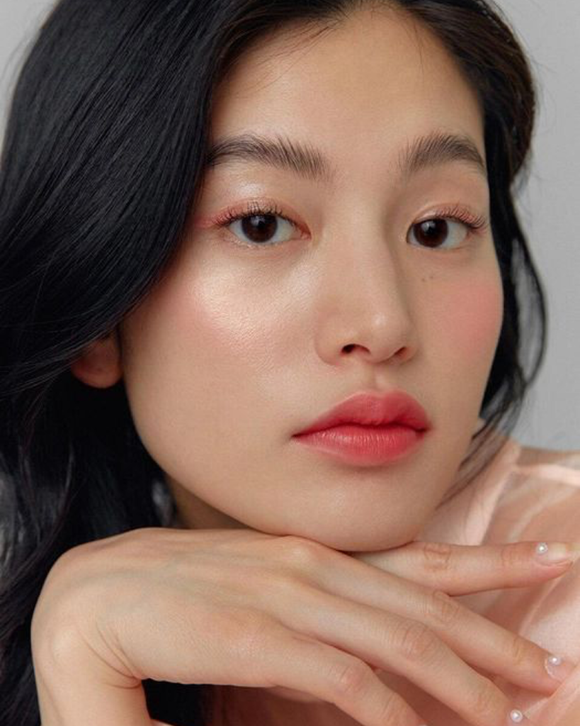 Тренды в косметике 2026: идеи для макияжа на каникулах