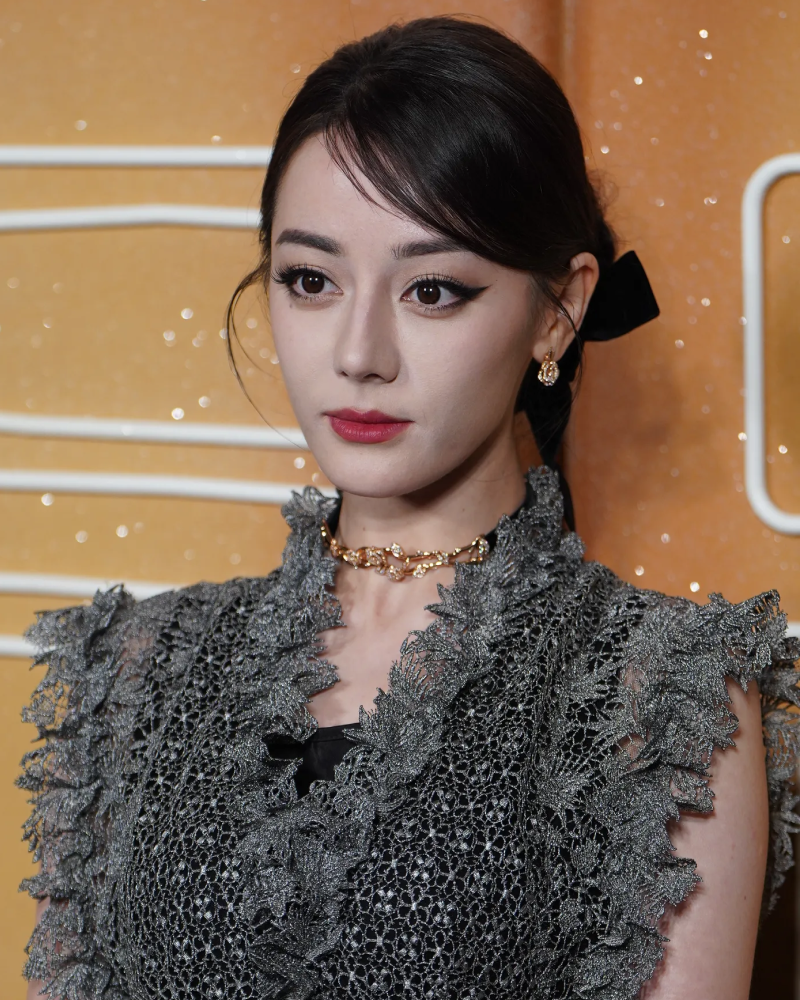 Трендовые осенние макияжи: идеи для разных цветотипов и пошаговые инструкции Трендовые осенние макияжи: идеи для разных цветотипов и пошаговые инструкции