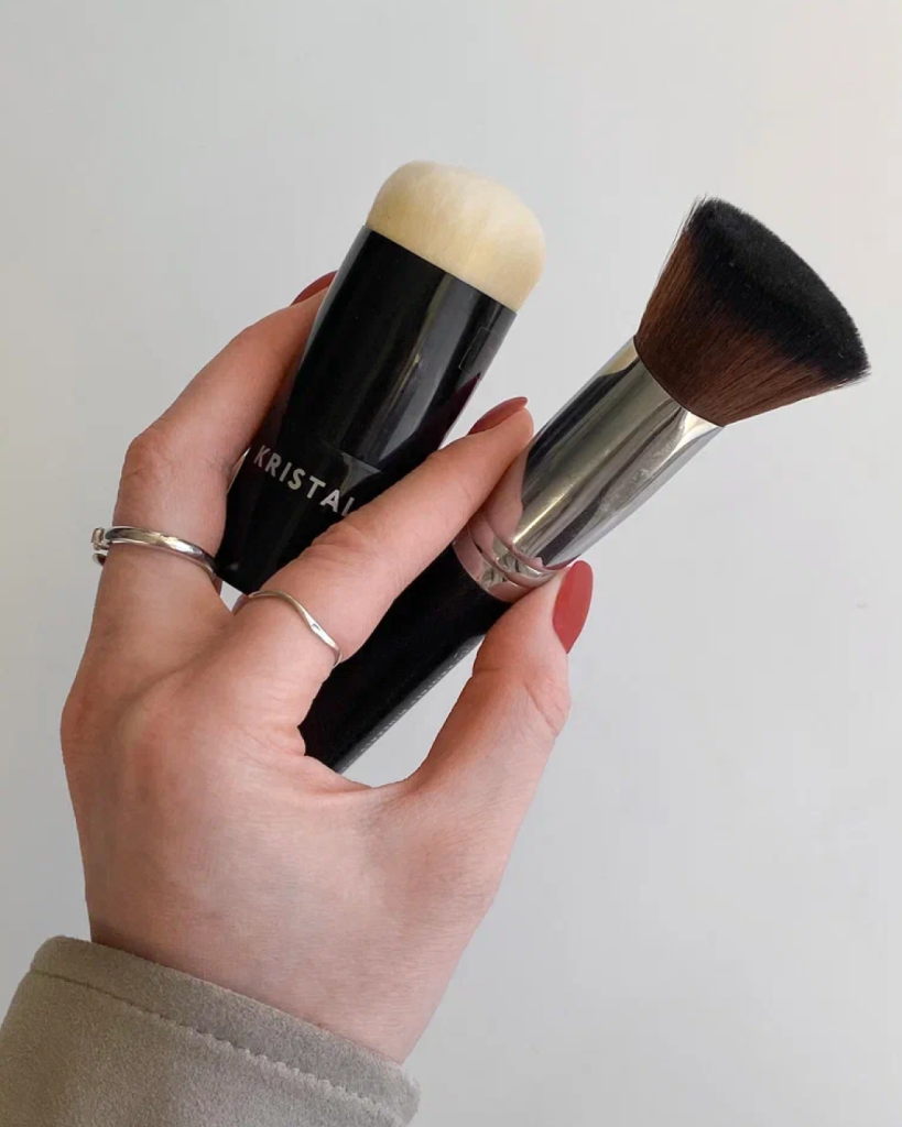 3 ошибки в макияже, из-за которых кожа выглядит неровной