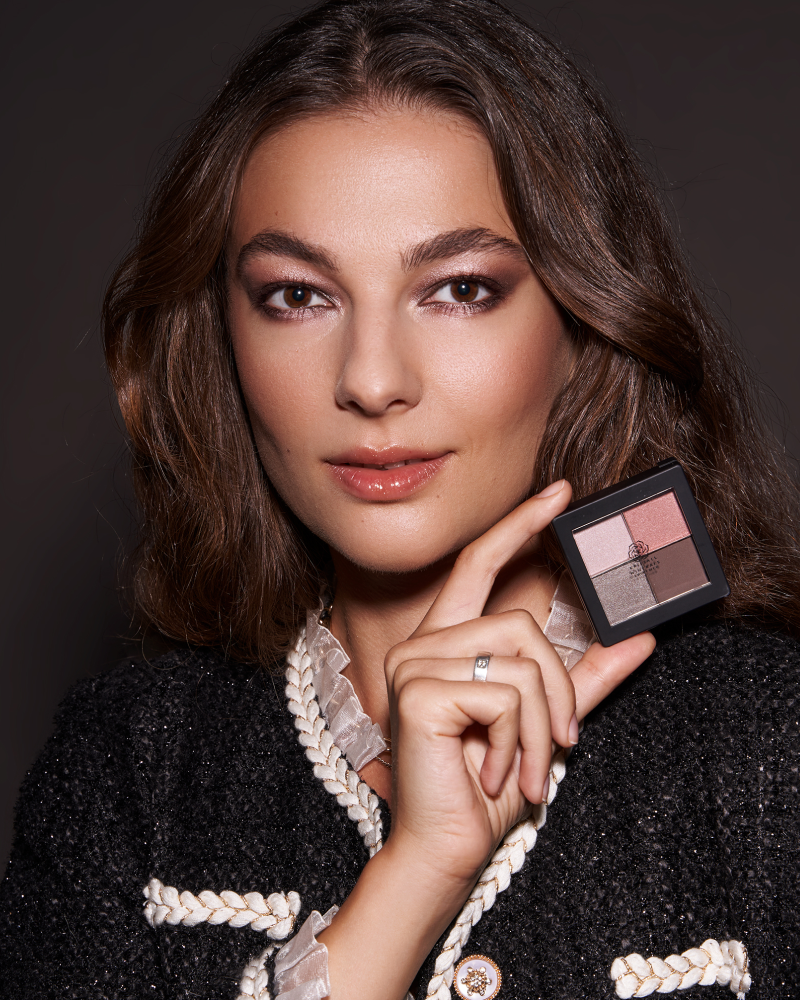 Трендовые осенние макияжи: идеи для разных цветотипов и пошаговые инструкции Трендовые осенние макияжи: идеи для разных цветотипов и пошаговые инструкции