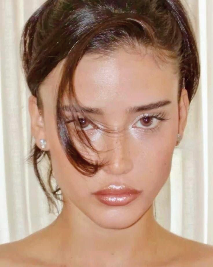 ТОП-3 идеи для праздничного макияжа