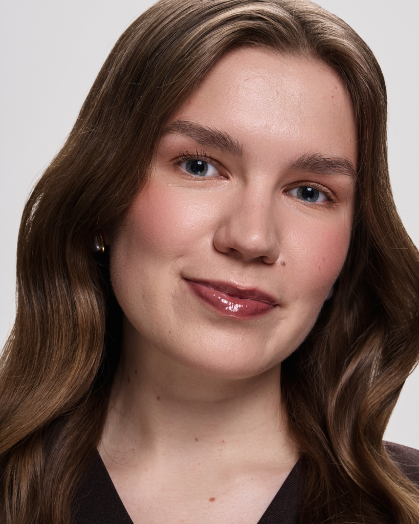 Нюд, розовый или коричневый: выбираем блеск для губ в 2026 Нюд, розовый или коричневый: выбираем блеск для губ в 2026