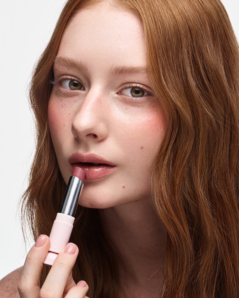 Подарки на 8 марта: наборы косметики для любимых Подарки на 8 марта: наборы косметики для любимых